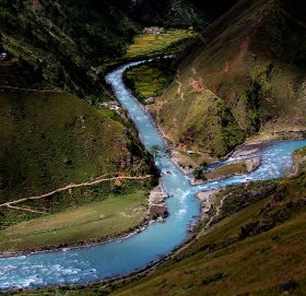 हुम्ला कर्नालीको नदी किनार होटलहरुमा चिया हैन, पाइन्छ रक्सी, सरसफाईमा बेवास्ता