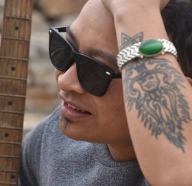 संचारकर्मी नुतन श्रेष्ठले “सोलुखोला तरेर आज लिएर आए”