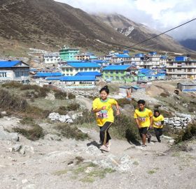 तेस्रो टान अन्तर्राष्ट्रिय लाङटाङ म्याराथनको उपाधि भाट र कुलुङलाई