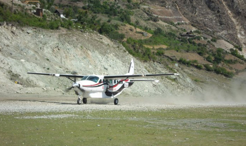 १२ हजार ८०० फिट उचाईंमा दुर्घटनाग्रस्त अवस्थामा भेटियो मकालु एयरको जहाज