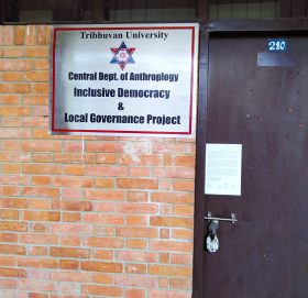 मानवशास्त्र केन्द्रीय विभागमा तालाबन्दी गर्ने विद्यार्थी संगठनको चेतावनी