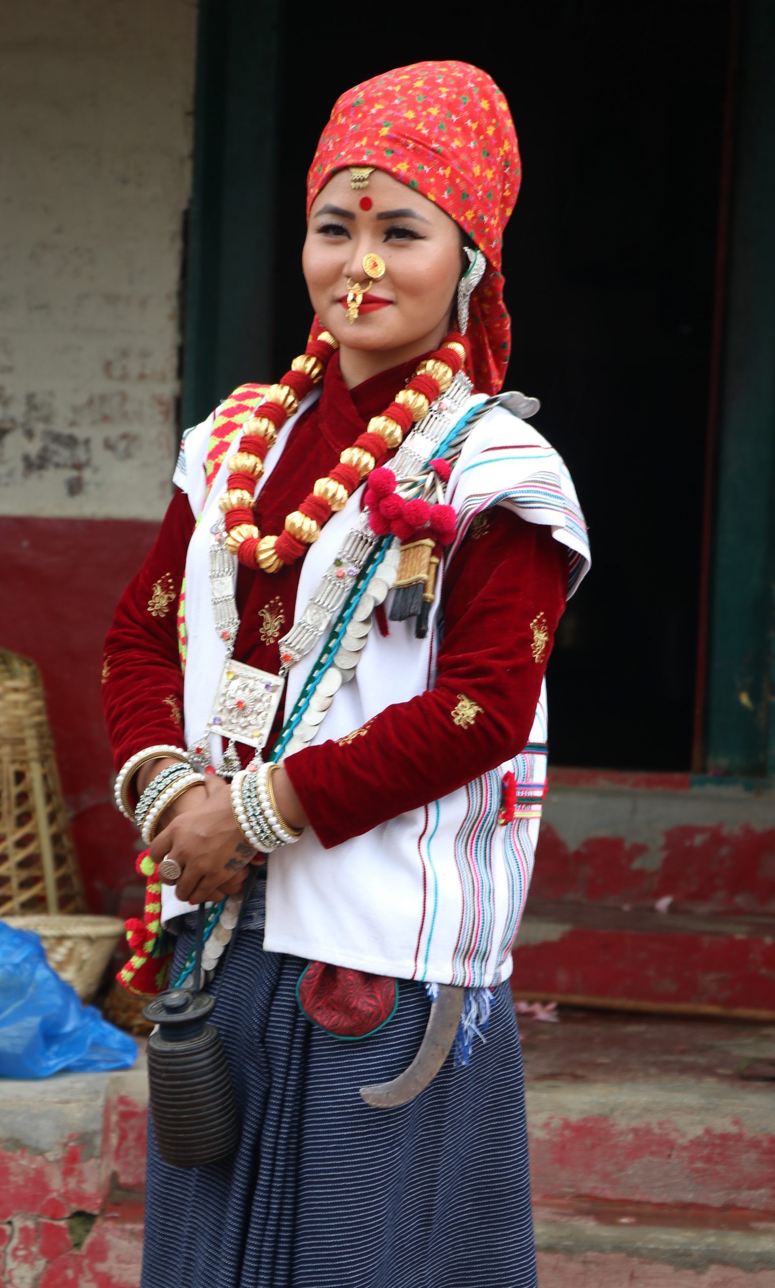 रबिता मगर खालिङ भेषभुषामा