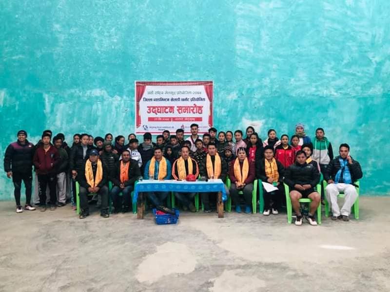 सोलुखुम्बुमा जिल्लास्तरीय व्याडमिन्टन खेलाडी छनोट गरियो