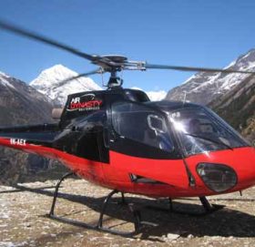 पर्यटन मन्त्री रवीन्द्र अधिकारी चढेको हेलिकप्टर सम्पर्क विहीन