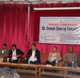 सगरमाथा सफाई गरी १० हजार के.जि.फोहोर सन्कल्न गर्ने