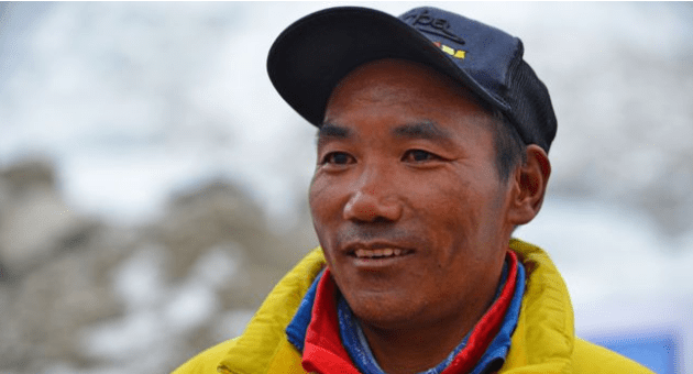 आफ्नै कीर्तिमान तोड्दै कामीरिता २४ औं पटक सगरमाथा शिखरमा