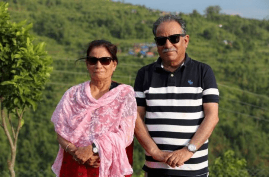 प्रचण्ड पत्नी र दुई छोरीसहित यूएई प्रस्थान