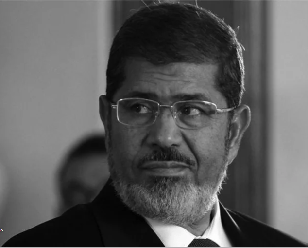 पूर्वराष्ट्रपति मोर्सीको अदालतमा सुनुवाइ हुँदाहुँदै निधन