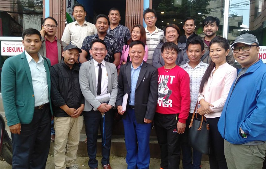 सोलुखुम्बु-काठमाण्डौ पत्रकार समाजको अध्यक्षमा खालिङ