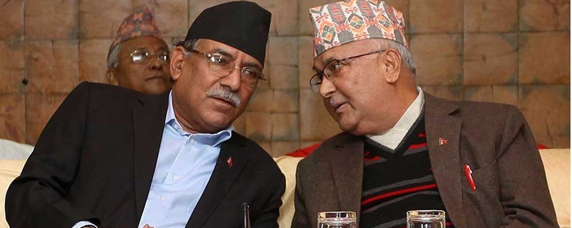 ओली–दाहाल शितल निवासमा मन्त्रीमण्डल पुनर्गठनबारे छलफल गर्दै