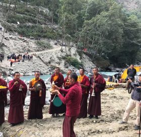 ओर्लाङ्घाटमा माप्य–खुम्बु मितेरी पुलको शिलान्यास, बैशाख भित्रै काम सम्पन्न हुने