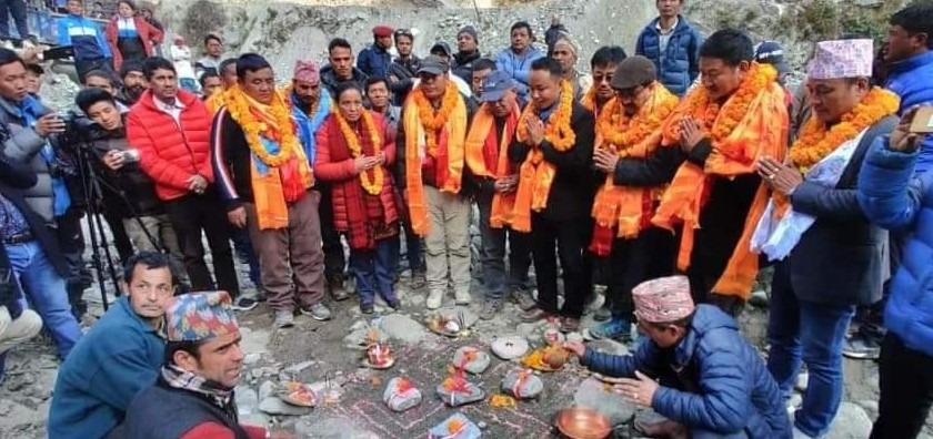 दिप्लिघाटमा बन्ने भयो मोटरेबल पुल, शिलान्यास कार्यक्रम सम्पन्न