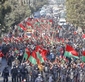 संसद विघटनविरुद्ध काठमाडौंमा जसपाको प्रदर्शन