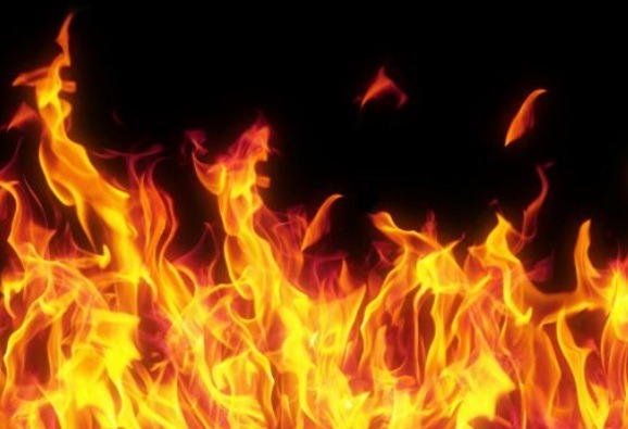 उदयपुरमा आगलागी हुँदा पन्ध्र लाखको क्षति