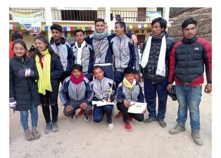 नेपाल तरुण दललाई भलिबल प्रतियोगिताको उपाधि