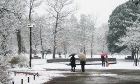 जापानमा हिउँमा परेर १३ जनाको मृत्यु, सयौं घाइते