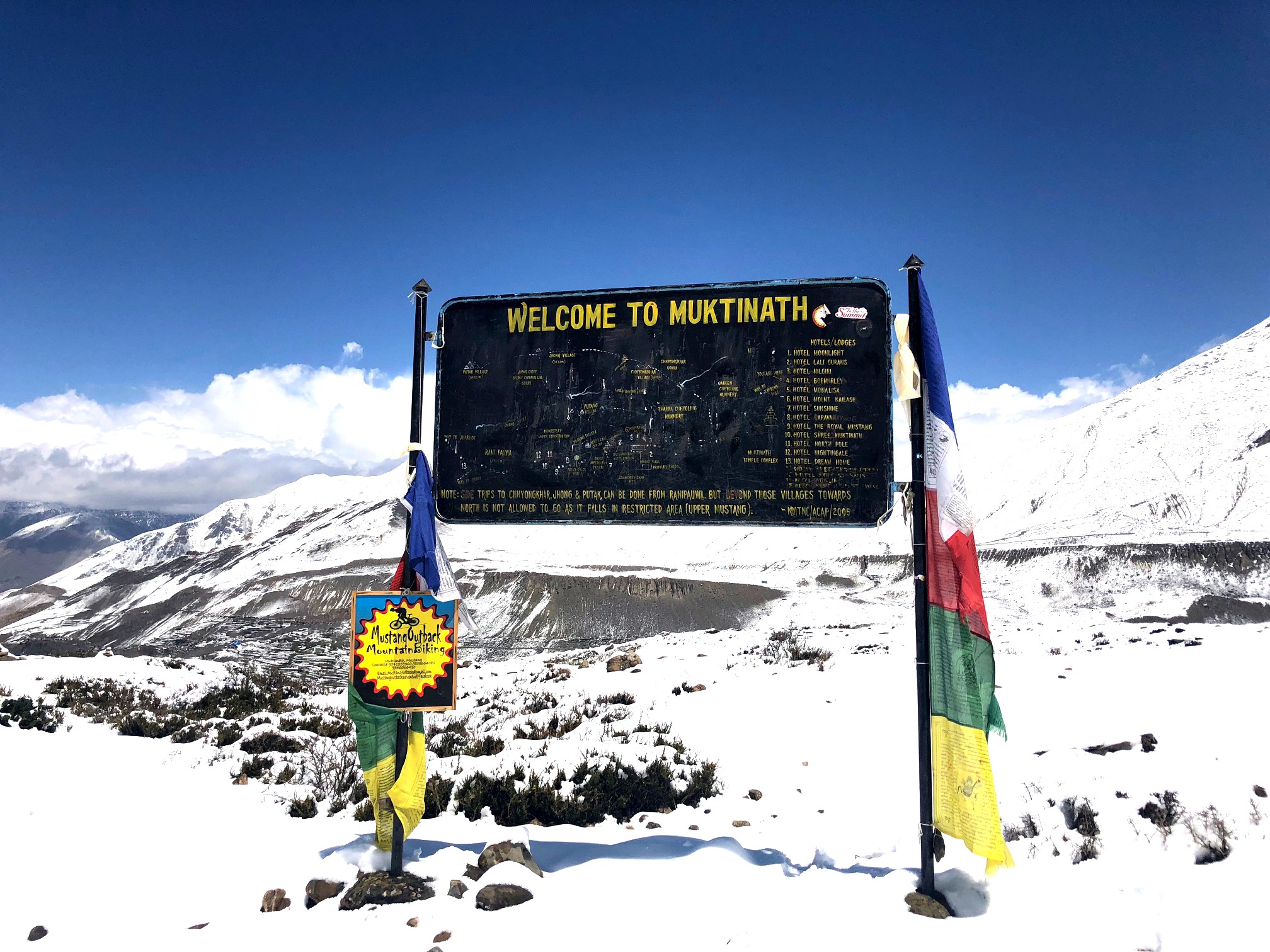 उपल्लो मुस्ताङमा हिमपात शुरु