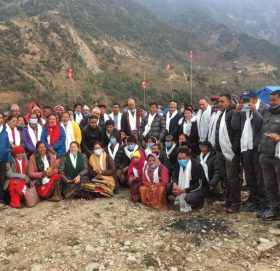 काँग्रेस नेता केसी र शेर्पा संगठन विस्तारमा एक साथ, सयौँलाई पार्टी प्रवेश गराए