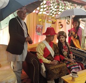 मुख्यमन्त्री शेरधन राईले शेर्पा भेषमा विवाह गरे