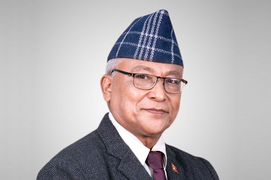 एमालेलाई नयाँ ढङ्गले व्यवस्थित र पुनर्गठन गर्दै अघि बढ्छौँ मन्त्री श्रेष्ठ