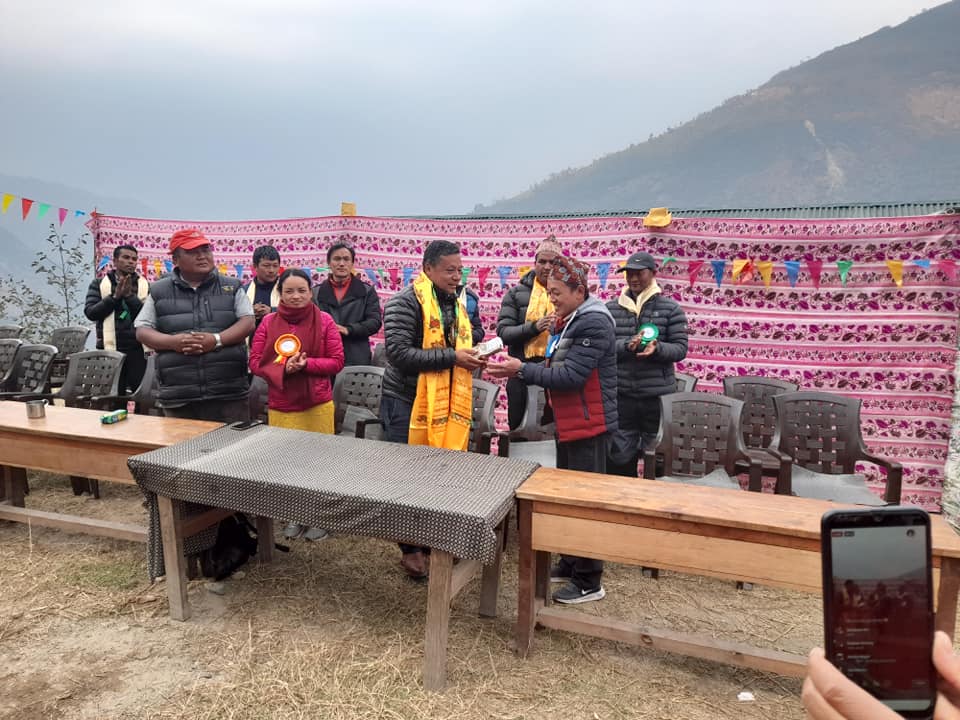 चन्द्रोदयमा आधारभूत तहको अध्यापन सुरु, अध्यक्षद्धारा २ लाख ५५ को शैक्षिक अक्षयकोष स्थापना