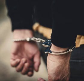 सात केजी गाँजासहित एक युवक पक्राउ