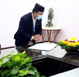 राष्ट्रपतिको पहिलो तथ्याङ्क लिएर १२ औँ राष्ट्रिय जनगणना प्रारम्भ