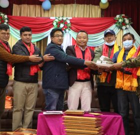 दुधकोशी सामुदायिक अस्पतालका लागि मैदेल सेरोफेरो समाजको रु‍ ६० लाख सहयोग