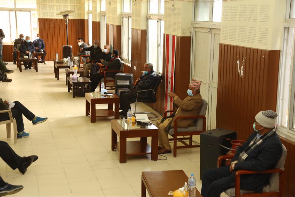 कांग्रेस केन्द्रीय समिति बैठक बस्दै