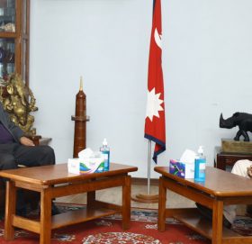 प्रधानमन्त्री देउवा र एमाले अध्यक्ष ओलीबीच भेटवार्ता