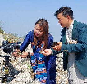 गायिका मिना राइको तुवाचुङ सार्वजनिक