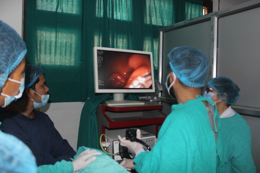 सोलुखुम्बु जिल्लामा पहिलो पटक इन्डोस्कोपी सेवा शुरु