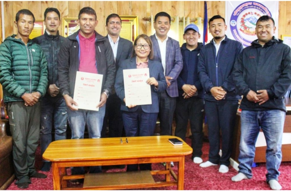 नगरपालिकाले थाल्यो विकासे काम, गर्‍यो पहिलो योजना सम्झौता