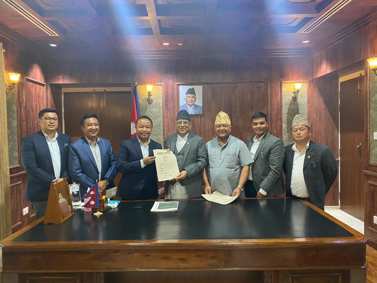 दिप्लीघाट बेलिबृज तत्काल पुनः निर्माण गर्न प्रधानमन्त्री प्रचण्डको निर्देशन