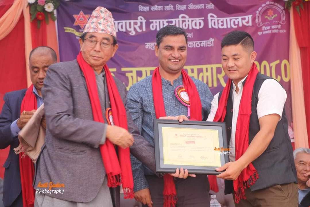 पत्रकार मिलन खालिङ सम्मानित