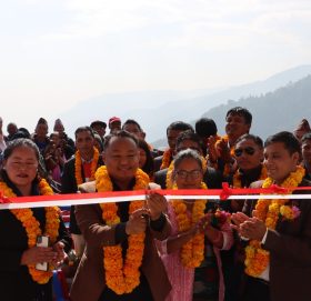 थुलुङ दुधकोशी गाउँपालिका–७ देउसामा प्रसूति सेवा सुरु