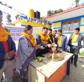 थुलुङ दुधकोशी गाउँपालिका-८ मा नवनिर्मित प्रसूति गृहको उद्घाटन