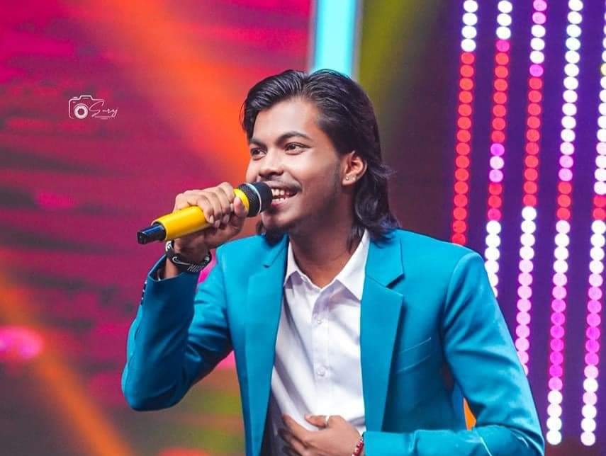 नेपाल आइडल सिजन ५ को उपाधि करण परियारले उचाले