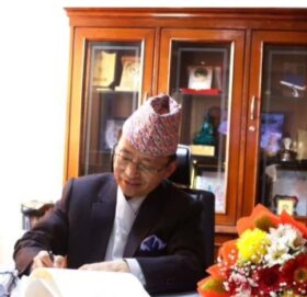 परराष्ट्र मन्त्रालयका नवनियुक्त सचिव खालिङ राईद्वारा पदभार ग्रहण