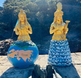 साल्पा सिलिचुङमा सुम्निमा–पारुहाङको ऐतिहासिक प्रतिमा अनावरण